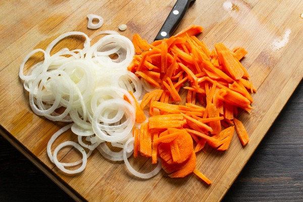 Как во вьетнамском ресторане: Фунчоза с рыбным соусом, овощами и арахисом Как во вьетнамском ресторане: Фунчоза с рыбным соусом, овощами и арахисом