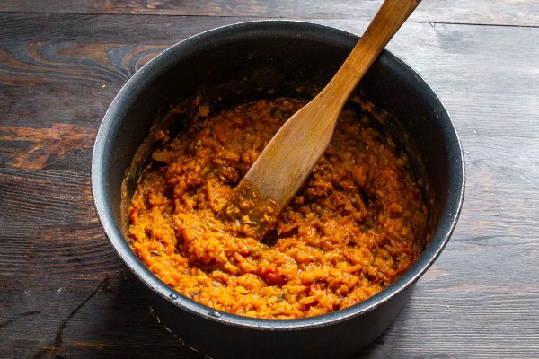Вкусное болоньезе с чечевицей Вкусное болоньезе с чечевицей