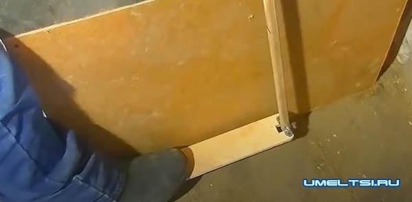 Барабанный шлифовальный станок из свердлильного Барабанный шлифовальный станок из свердлильного
