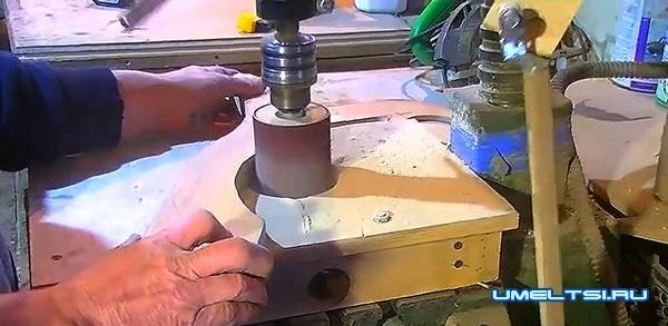 Барабанный шлифовальный станок из свердлильного Барабанный шлифовальный станок из свердлильного
